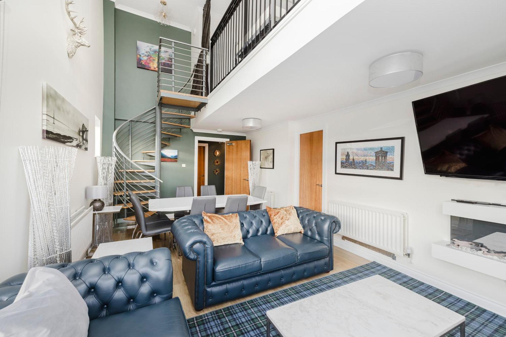 Joivy Stylish Apartment With Balcony In Old Town エディンバラ エクステリア 写真